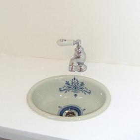 かわいい手づくり洗面。